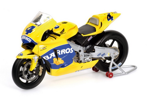 HONDA RC211V CAMEL HONDA TEAM MOTOGP 2005 A.BARROS