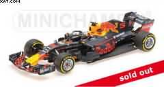 ASTON MARTIN RED BULL RACING DANIEL RICCIARDO SHOWCAR 2018