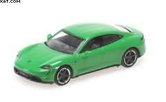 PORSCHE TAYCAN TURBO S 2019 GREEN METALLIC