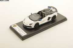 LAMBORGHINI AVENTADOR SVJ XAFO EDITION BIANCO ASOPA