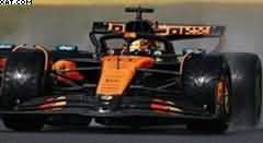 MCLAREN MCL39 N°81 McLaren Formula 1 Team winner GP Belgium 2025 Oscar Piastri (with rain tires)
